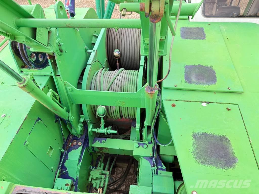 Kobelco BM 700 Kraner på larvebånd