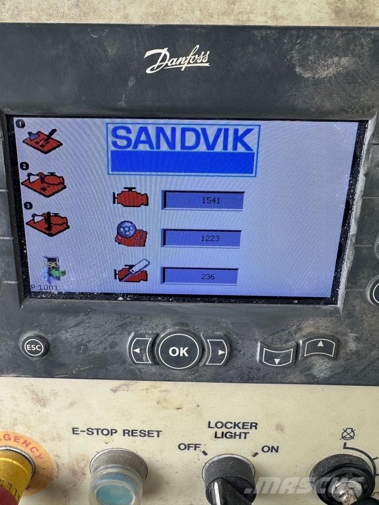 Sandvik QJ 241 Mobile knusere