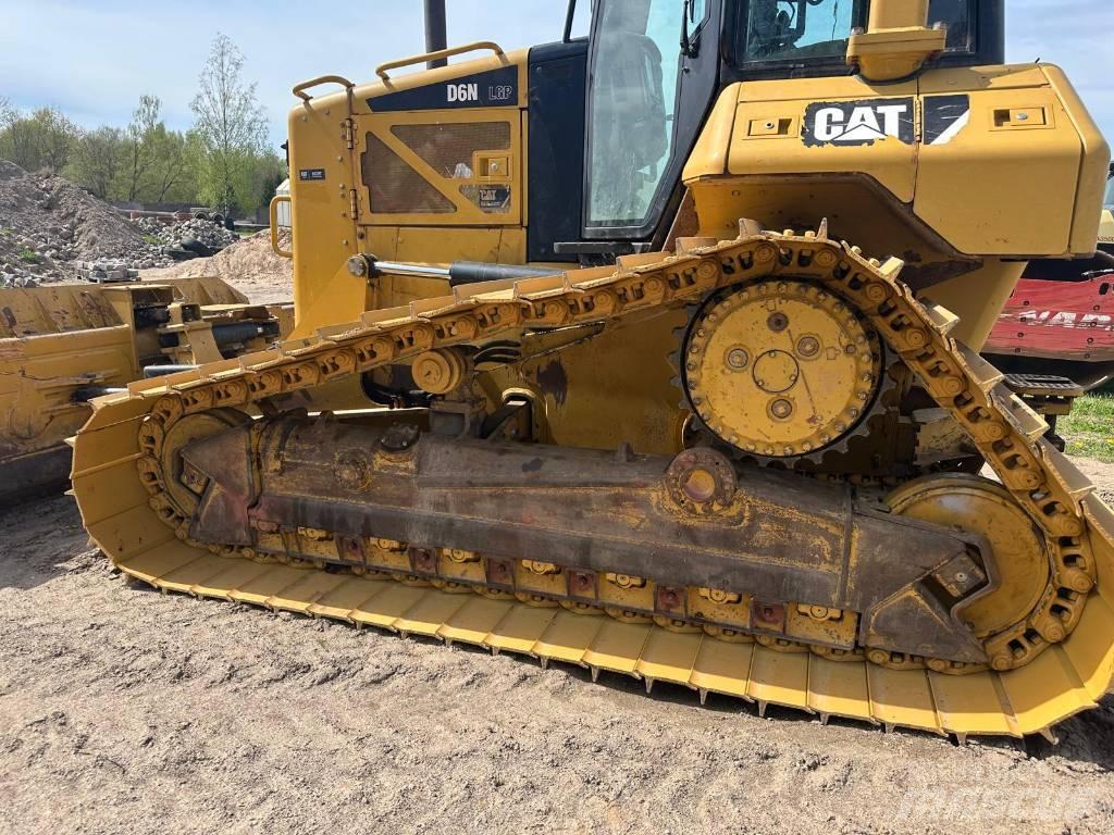 CAT D 6 N Bulldozer på larvebånd