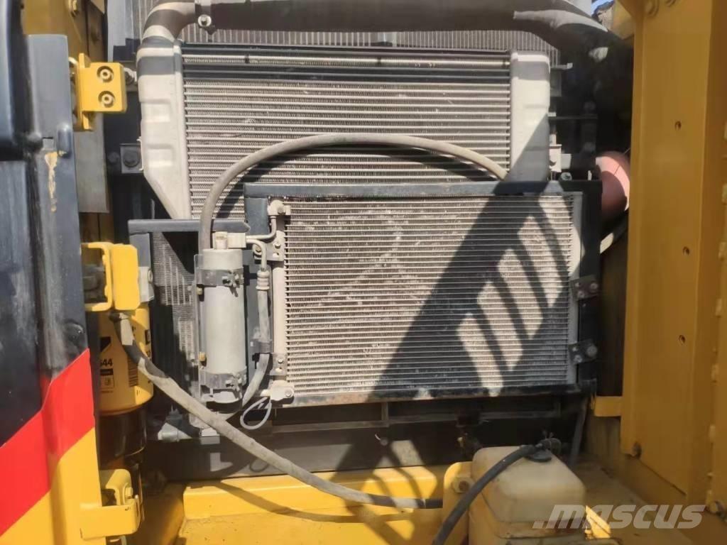 CAT 320 B Gravemaskiner på larvebånd