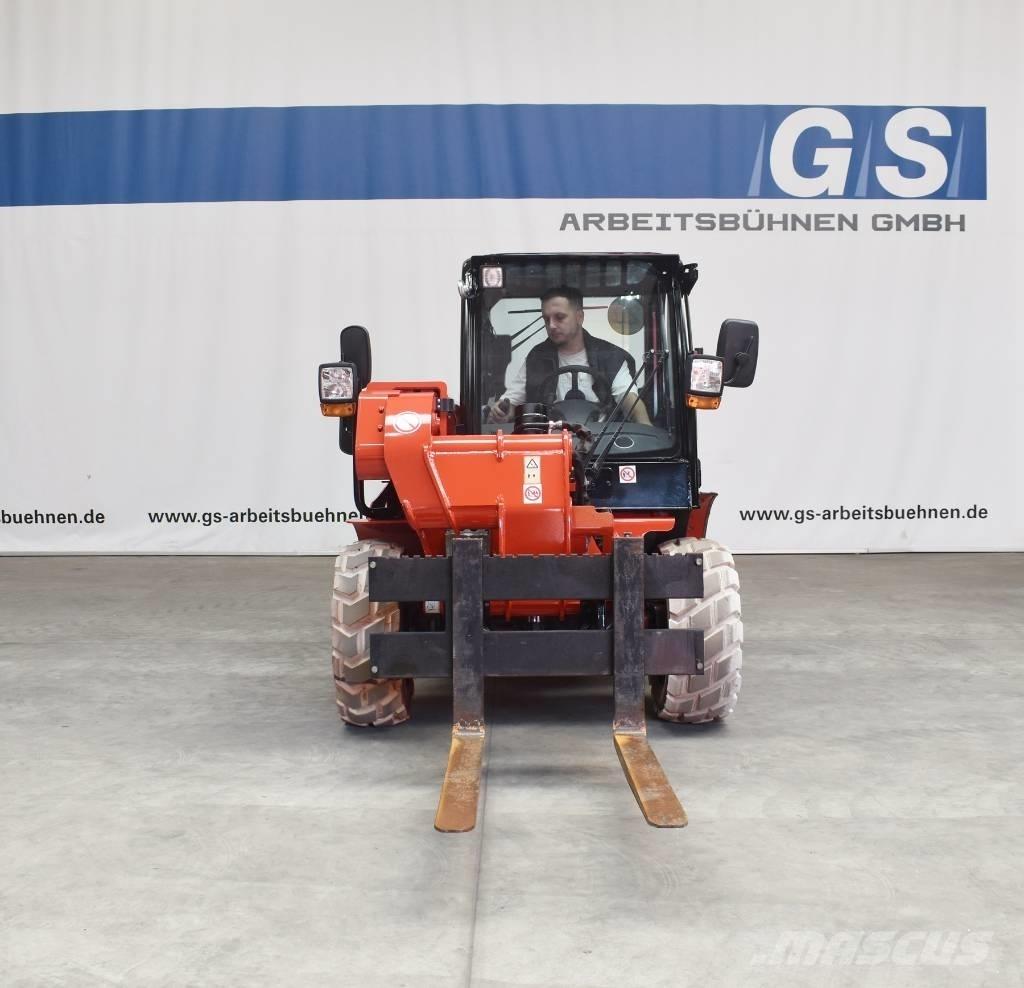 JCB 520-40 4WS Teleskoplæssere