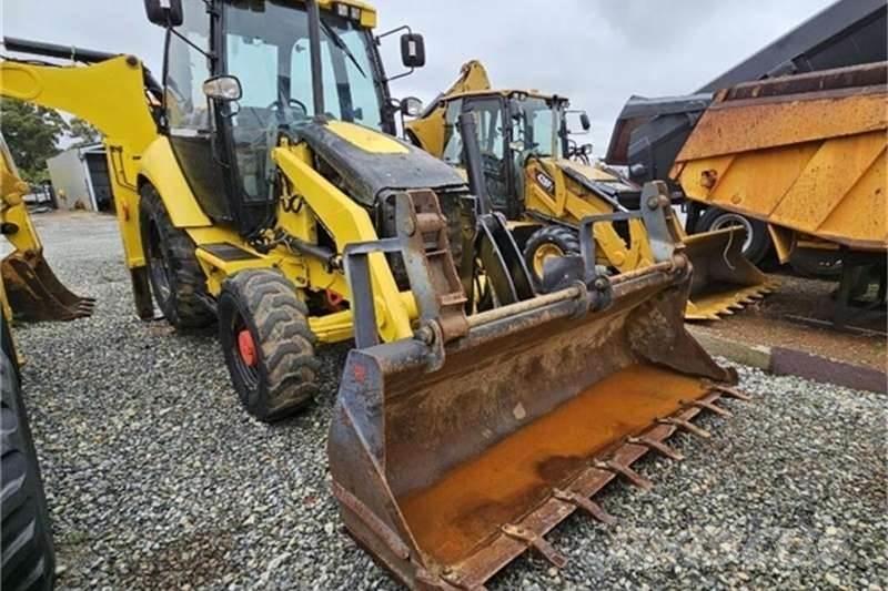 CAT 422E TLB Rendegravere