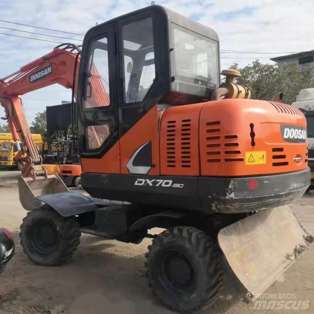 Doosan DX70W-9C Gravemaskiner på hjul