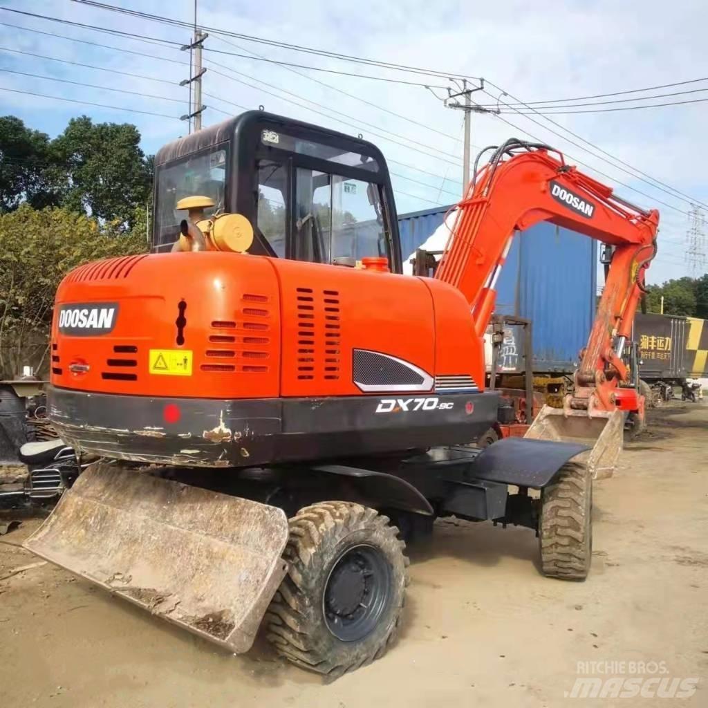Doosan DX70W-9C Gravemaskiner på hjul