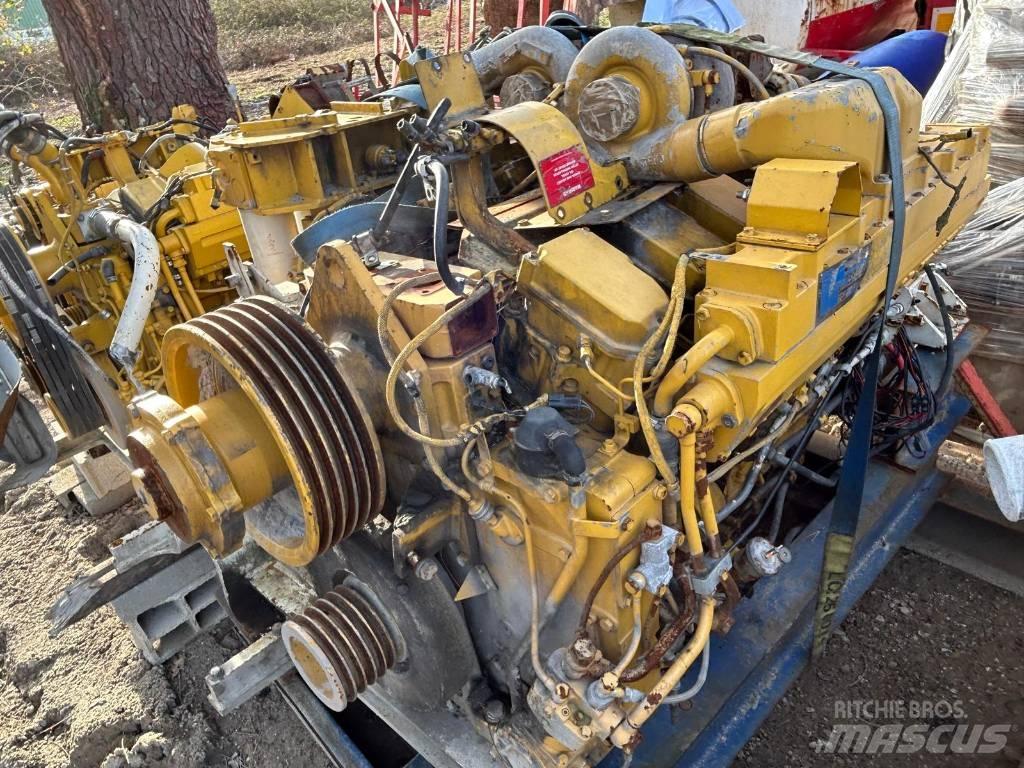 Komatsu SA12V140 Motorer