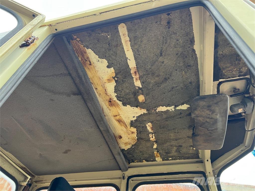 Schaeff SKB 1000 Entreprenør - Andet