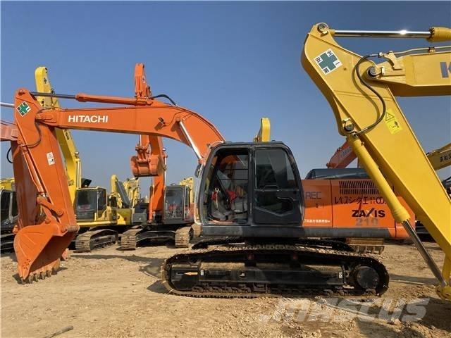 Hitachi ZX210 Gravemaskiner på larvebånd