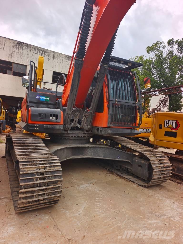 Doosan DX 300 LC Minigravemaskiner