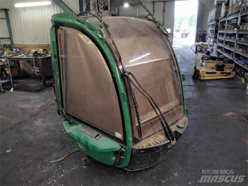John Deere 1470G Kabiner og interiør