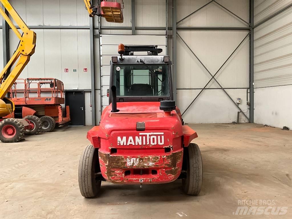 Manitou MC 40 Terrængående gaffeltruck