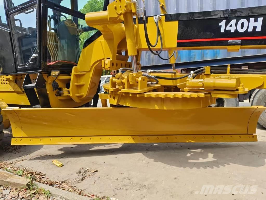 CAT 120 H Vejhøvle / Gradere
