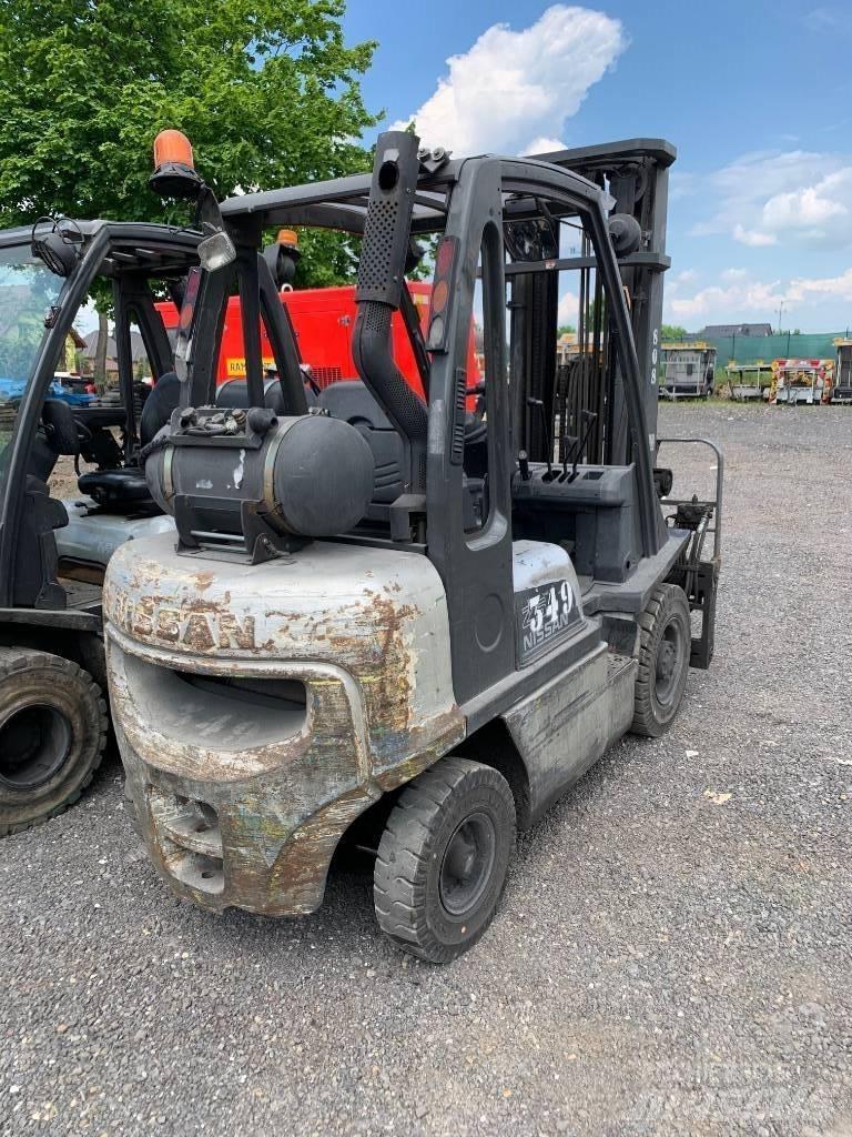 Nissan U1D2A25PQ LPG gaffeltrucks