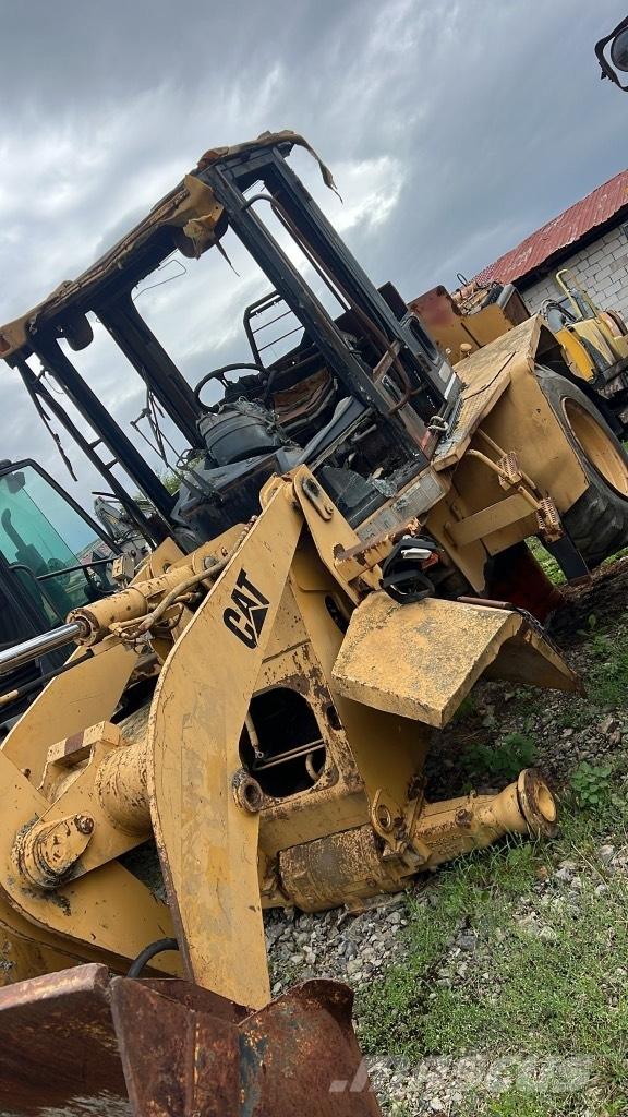 CAT 914 G Chassis og suspension