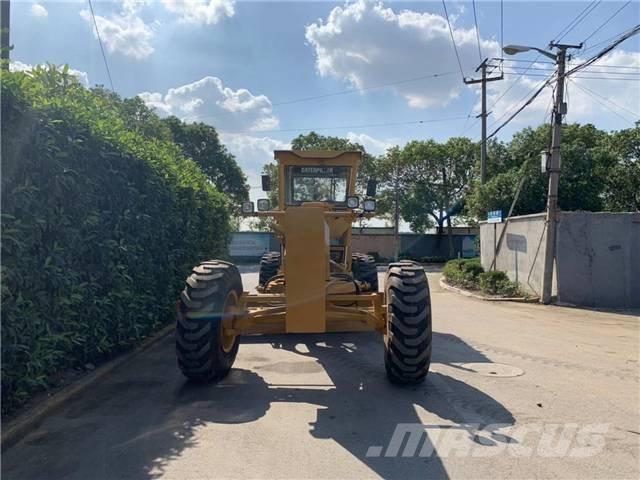 CAT 140K Vejhøvle / Gradere