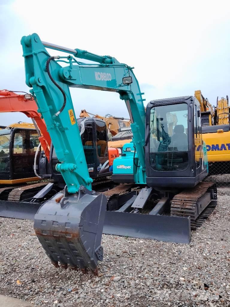 Kobelco SK75 Midi-gravemaskiner 7t - 12t