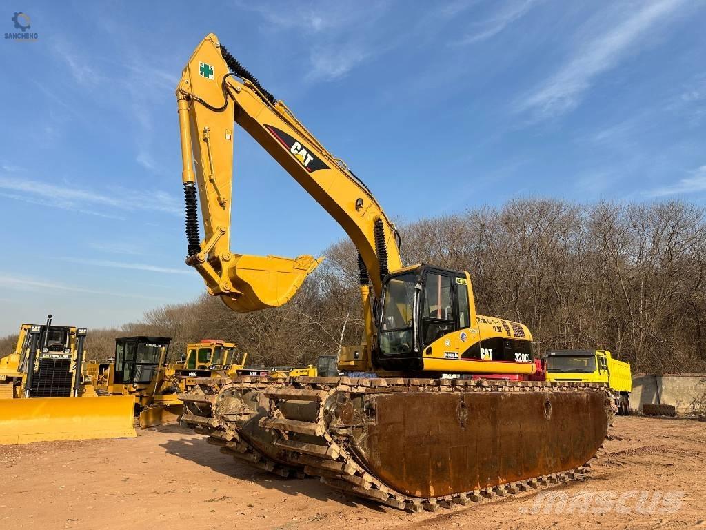 CAT 320 C L Amfibiegravemaskine
