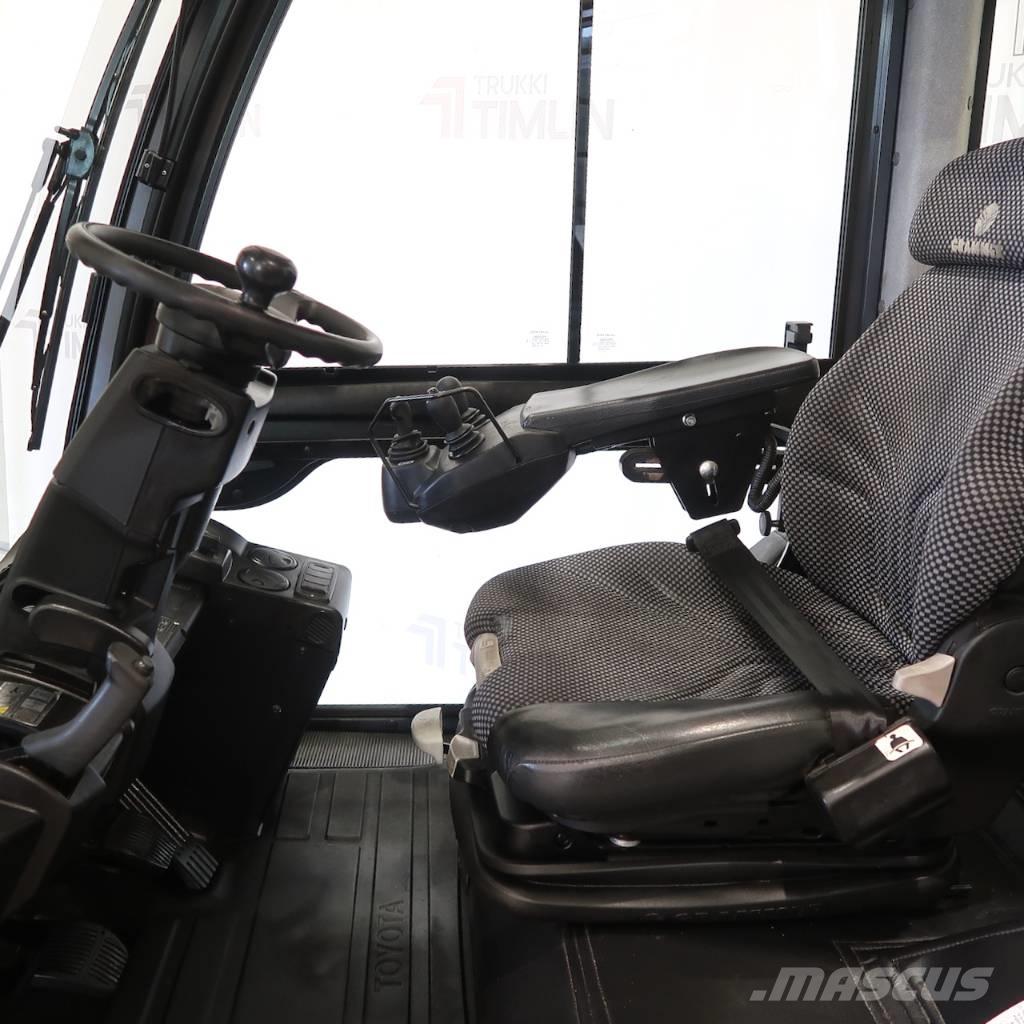 Toyota 8FD35N LPG gaffeltrucks