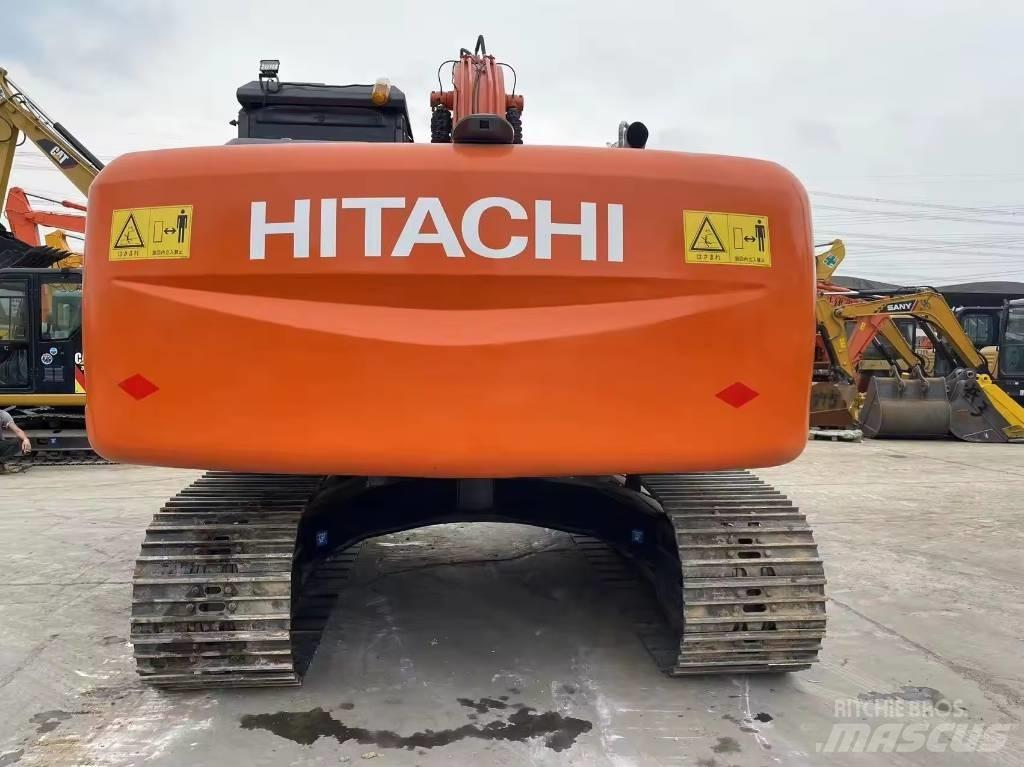 Hitachi ZX 200 Gravemaskiner på larvebånd