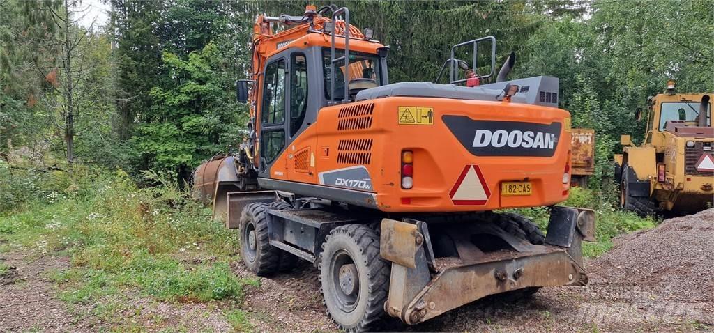 Doosan DX170W Gravemaskiner på hjul