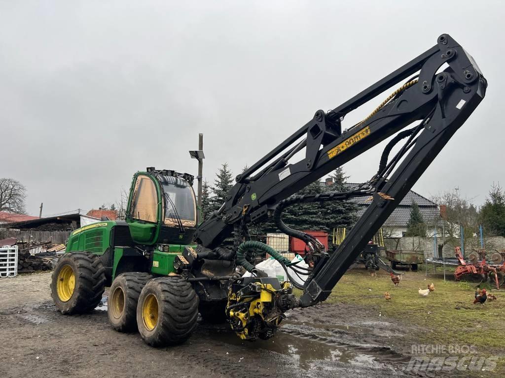 John Deere 1170 E Skovningsmaskiner