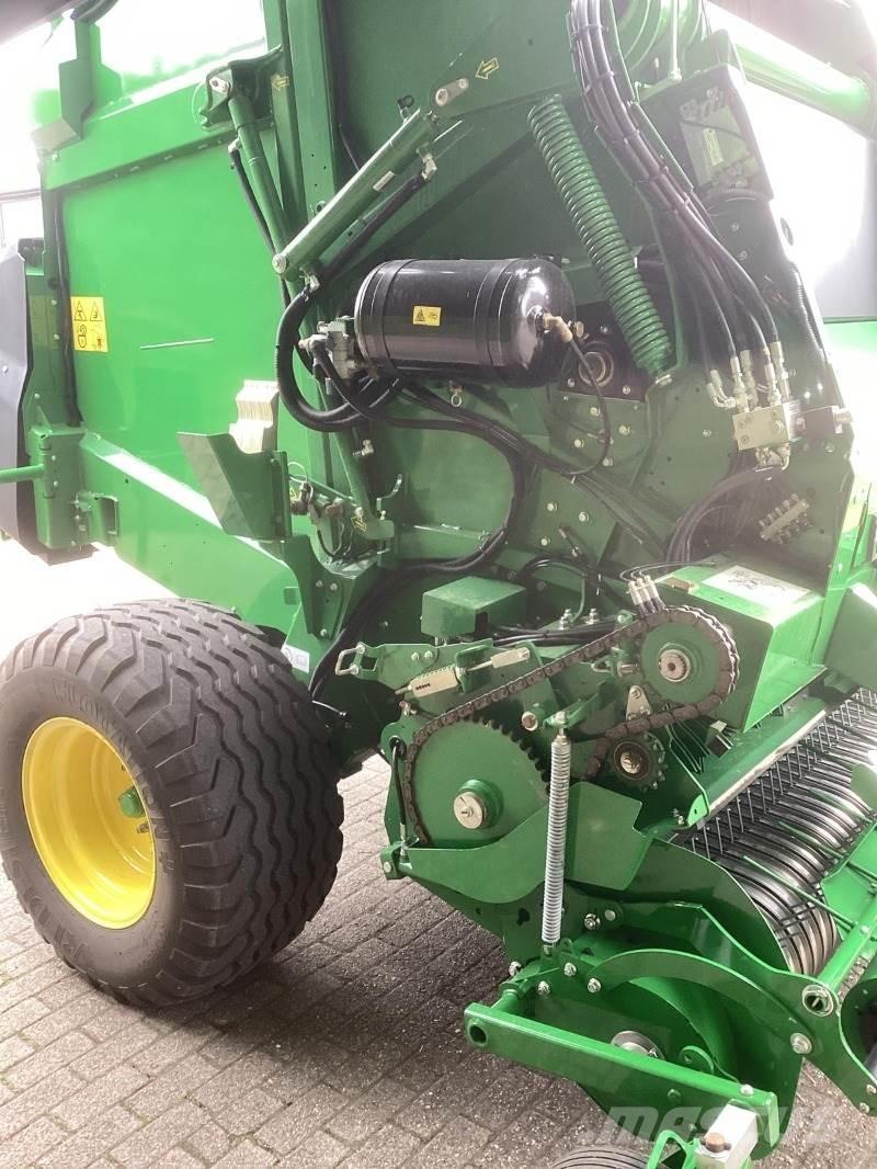 John Deere V461M Rundballe-pressere