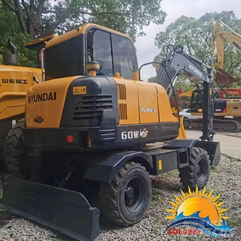 Hyundai r60w Gravemaskiner på hjul