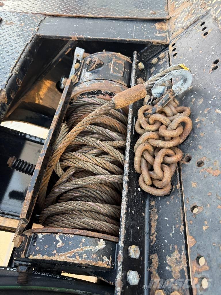 Landoll 317 Andre anhængere