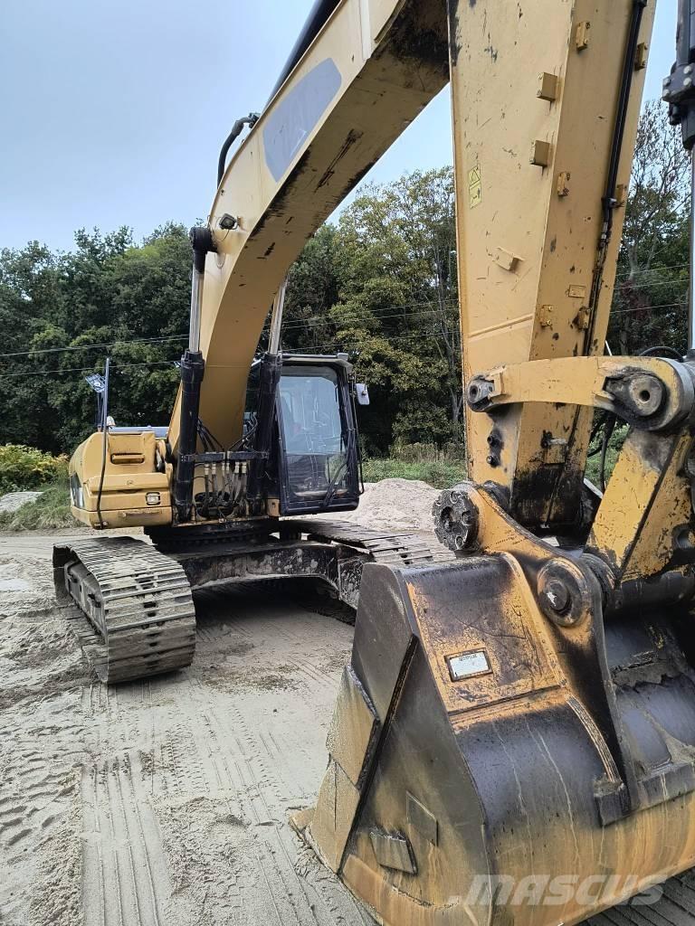 CAT 336D Gravemaskiner på larvebånd