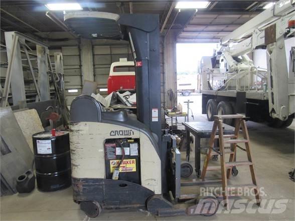 Crown RR5000 Andre Semi-trailere