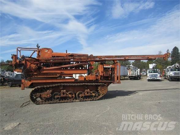  TEXOMA 330-12 Overfladeboreudstyr / Borerigge