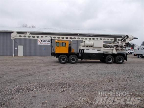  TEXOMA 900 Overfladeboreudstyr / Borerigge