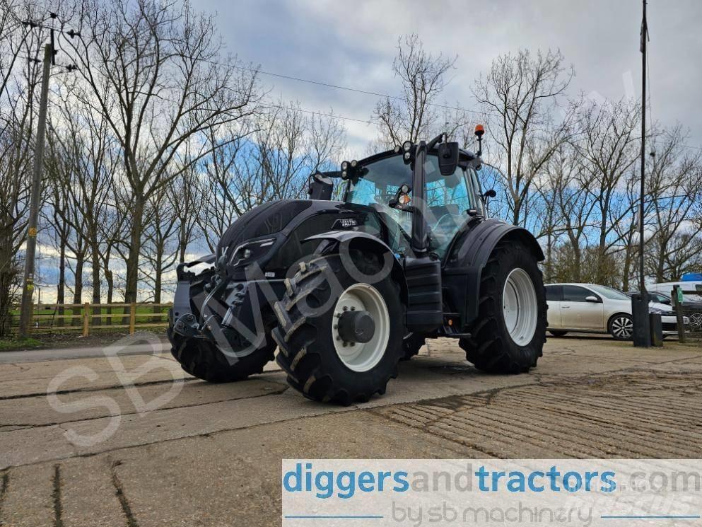 Valtra T 154 Traktorer