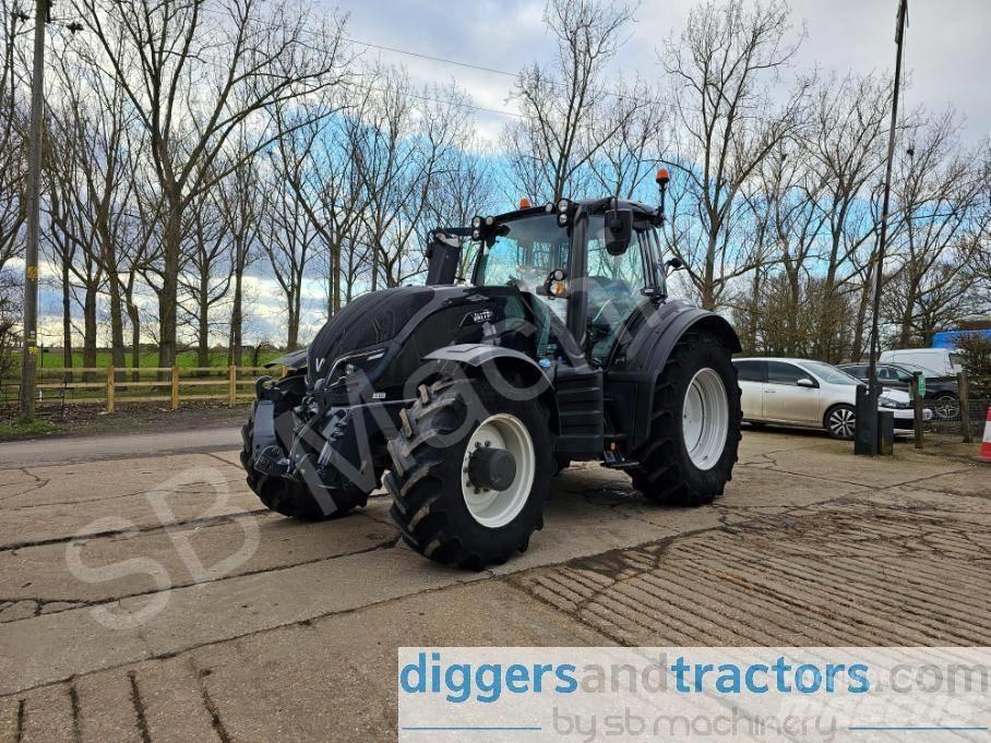 Valtra T 154 Traktorer
