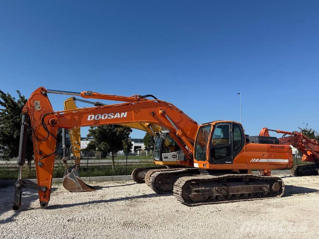 Doosan DX 340 LC Gravemaskiner på larvebånd