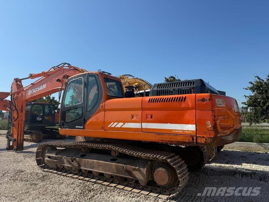 Doosan DX 340 LC Gravemaskiner på larvebånd