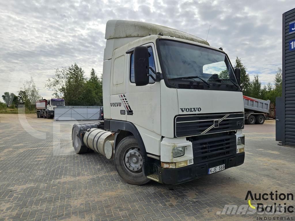 Volvo FH12 Trækkere