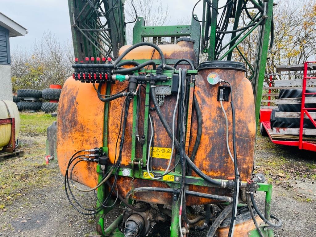 Amazone UF 1200-24 Liftsprøjter