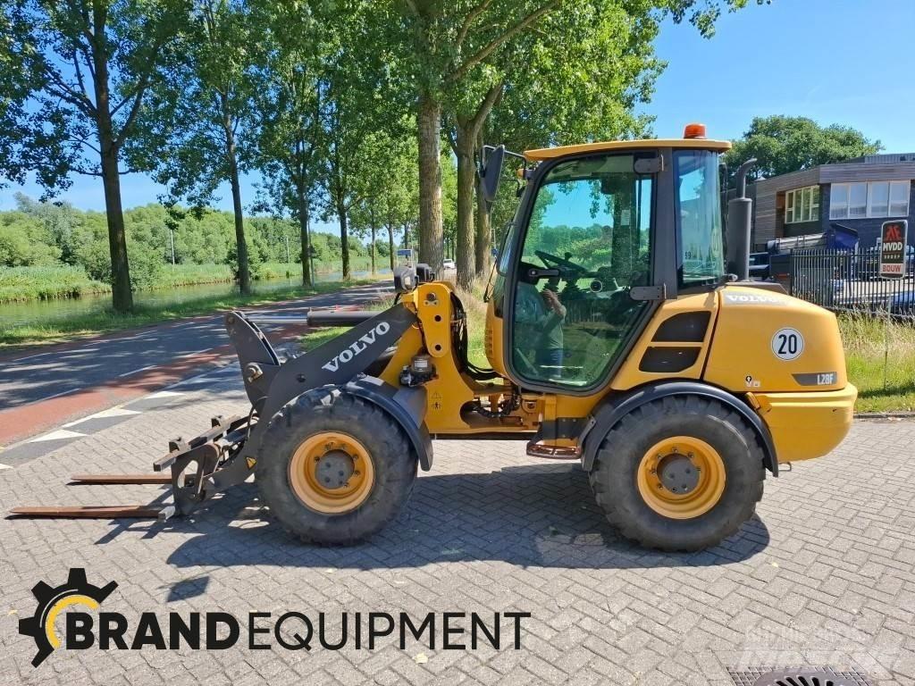 Volvo L28F Læssemaskiner på hjul