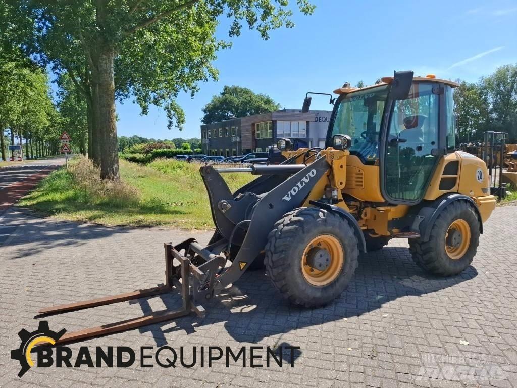 Volvo L28F Læssemaskiner på hjul