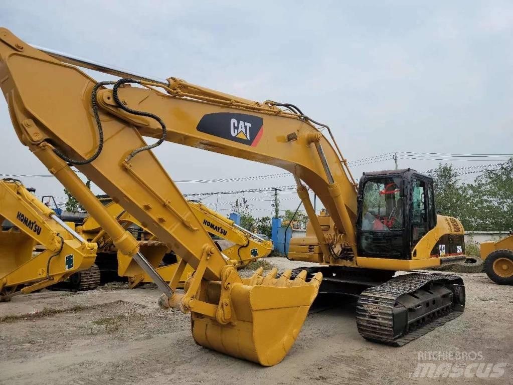 CAT 325 D Gravemaskiner på larvebånd