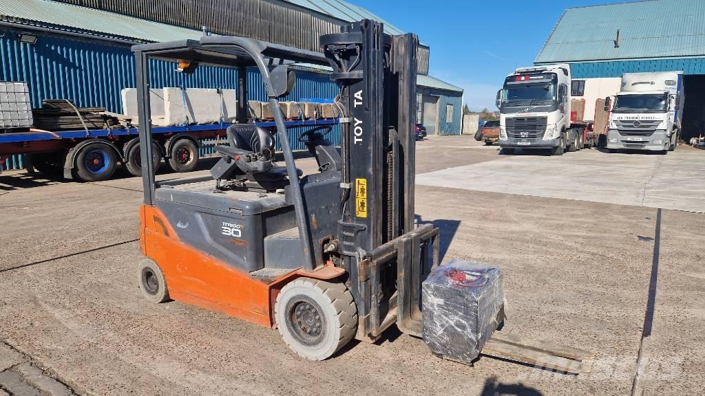 Toyota 8 FBMT 30 El gaffeltrucks