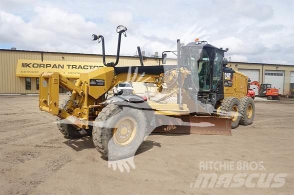 CAT 12M3 Vejhøvle / Gradere
