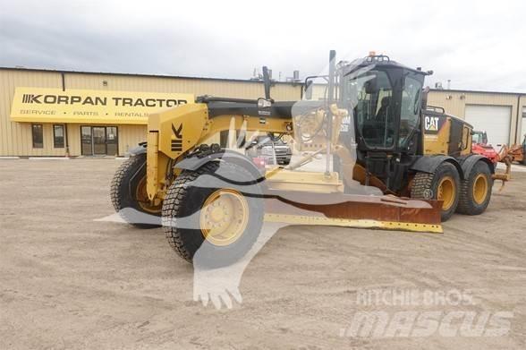 CAT 140M Vejhøvle / Gradere
