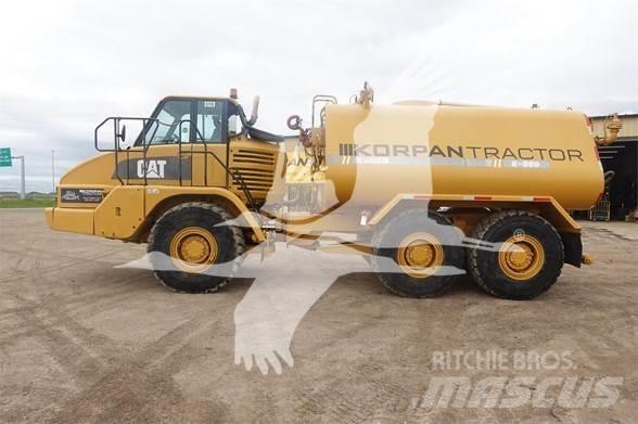 CAT 730 Tankvogne - vand