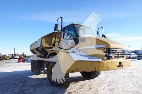 CAT 740 Terrængående lastbiler