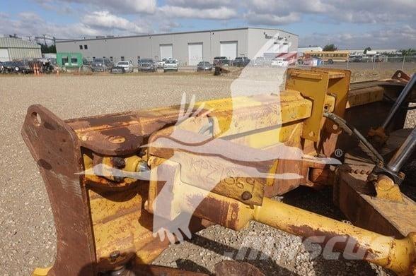 CAT D8T Bulldozer på larvebånd