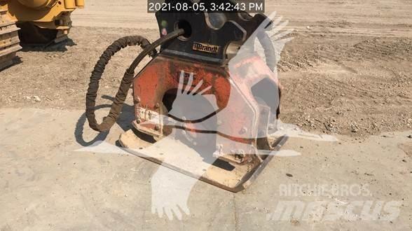 NPK C8C Bugseret vibrationstromle