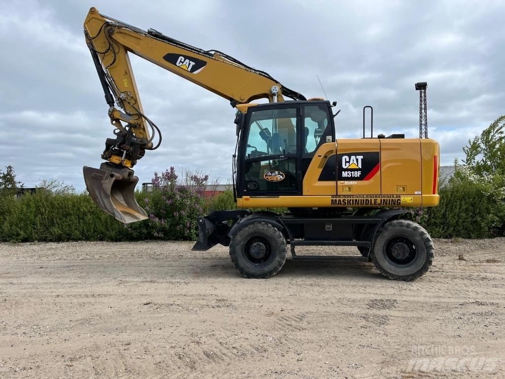 CAT M 318 F Gravemaskiner på hjul