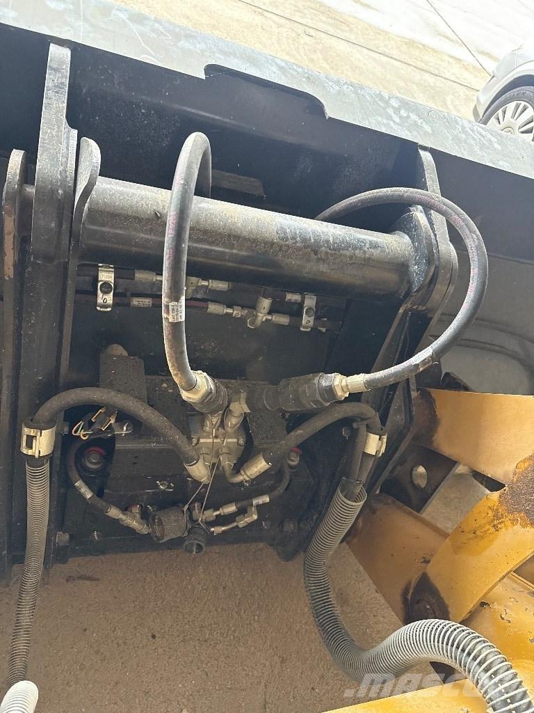 CAT 432 Rendegravere