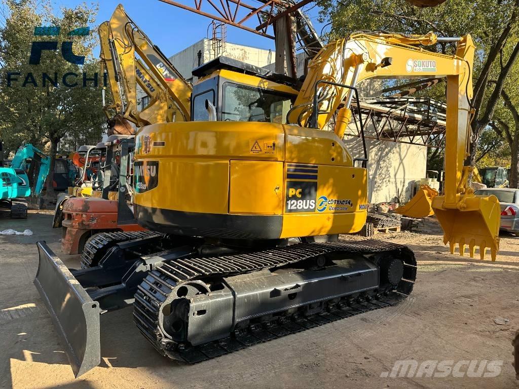 Komatsu PC 128 US Gravemaskiner på larvebånd
